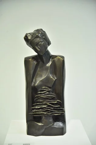 Comme Je L imagine Solo Exhibition at Chaos Art Gallery